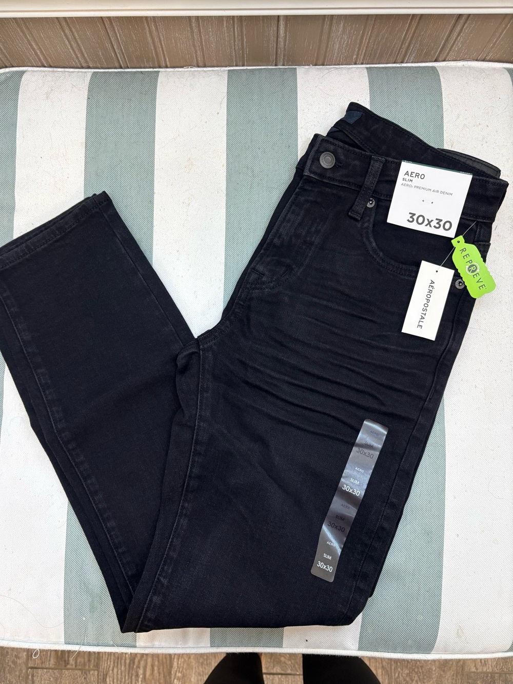 Aeropostale Men's Slim Straight Jeans - Black